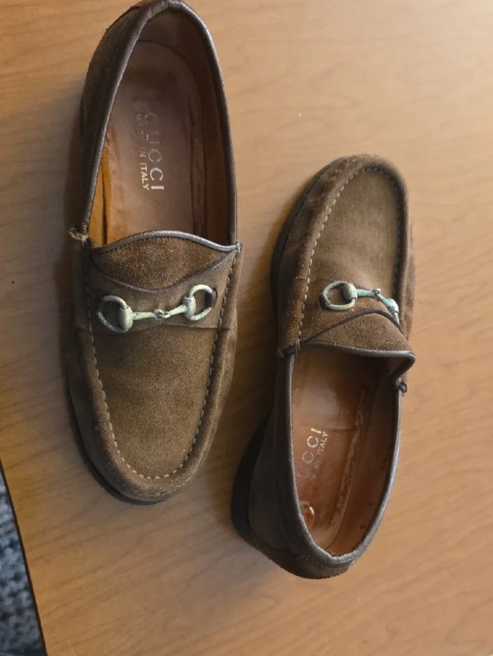 Gucci suede slip